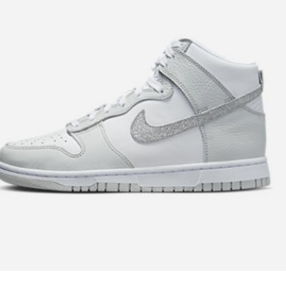 High Top Dunks - image 1